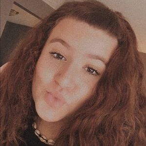 Meet your Posher, Madi